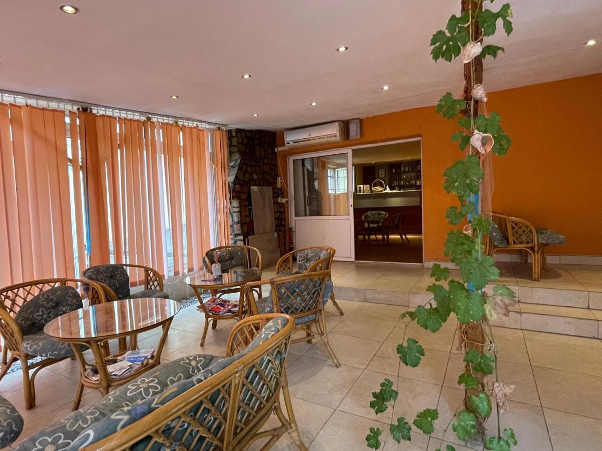 Orange House Hotel Sozopol Exterior photo